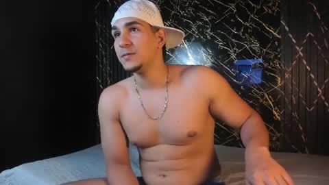 massimo_vidal online show from July 10, 6:12 pm