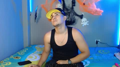 massimo_vidal online show from October 26, 2:01 am