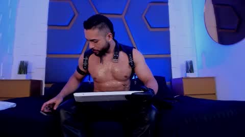 Massimo online show from January 8, 3:34 am