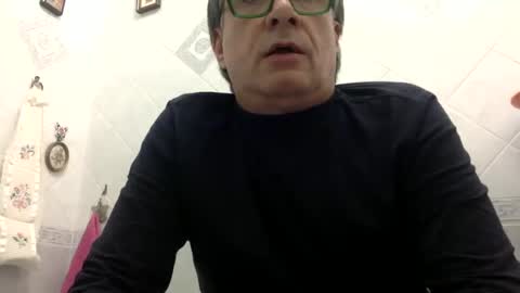 massimoxsempre online show from December 10, 3:41 am