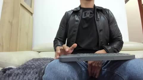 dilan online show from January 8, 10:37 pm