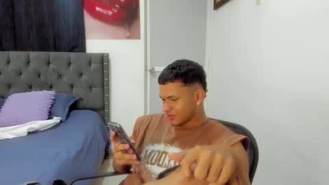 master_billy1 online show from May 19, 5:03 am