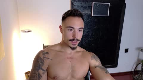 master_lukass online show from November 25, 3:22 pm