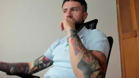 steven  online show from April 17, 1:57 pm