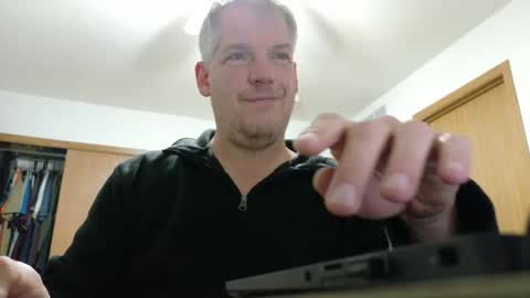 Master Thorn online show from November 6, 3:20 am