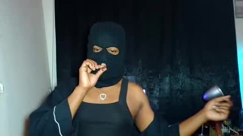 Master Frenchies online show from December 22, 9:38 am