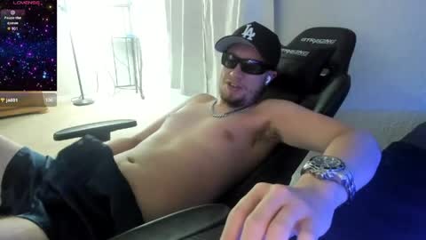 mastermusclebro online show from May 19, 12:45 pm