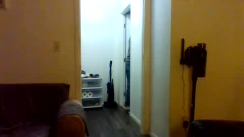 Masturbater1 online show from December 18, 4:30 am