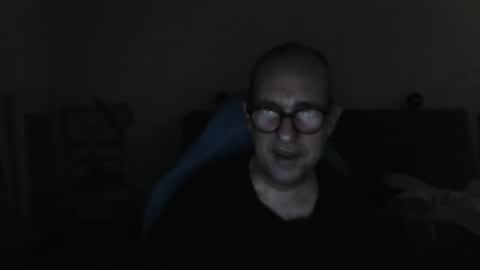 Snapshot of mat11efou chatting on September 27, 4:43 am mat11efou online show from September 27, 4:43 am