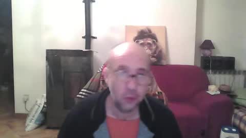 Snapshot of mat11efou chatting on February 17, 6:17 pm mat11efou online show from February 17, 6:17 pm