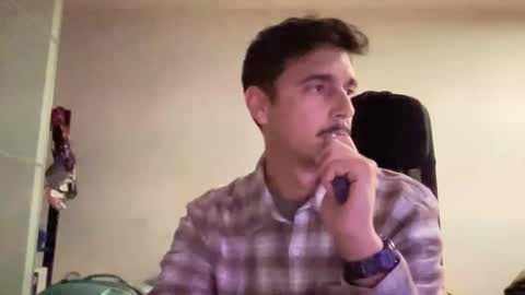 Aaron online show from January 6, 5:38 pm