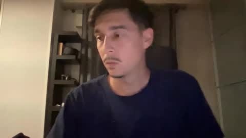 Aaron online show from October 12, 7:49 pm