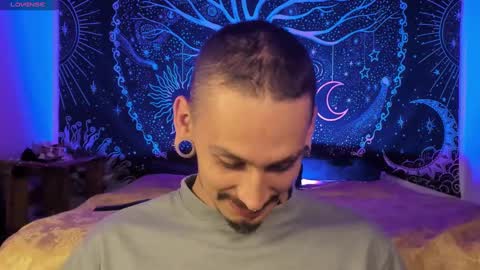 Mateo online show from February 1, 1:02 am