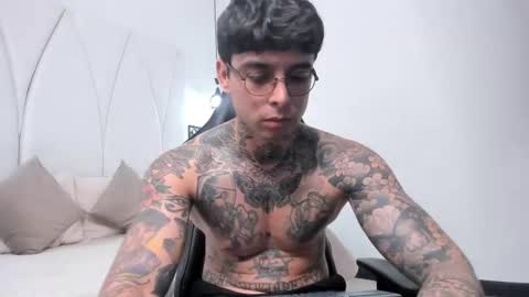 Snapshot of mateo_dilucajs1 chatting on September 11, 12:23 am mateo_dilucajs1 online show from September 11, 12:23 am