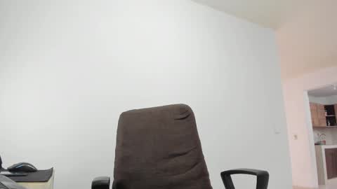 Matheus     online show from March 6, 9:53 pm