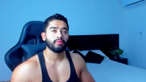 Mathew Flintt  online show from February 26, 11:19 pm