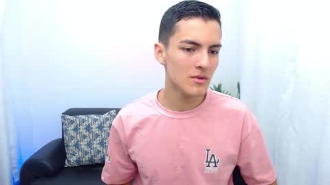 Matias online show from December 17, 2:02 pm