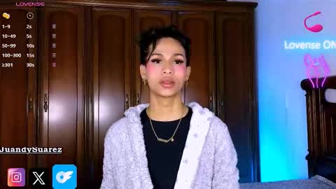 Snapshot of matiu_stonne chatting on November 1, 6:45 am Abby Bella online show from November 1, 6:45 am