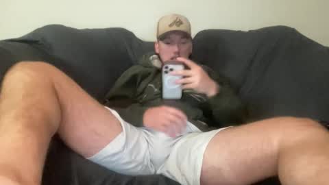 Snapshot of mattdawg13 chatting on October 29, 11:27 pm MattDawg13 online show from October 29, 11:27 pm