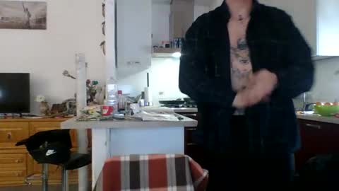 matteushh87 online show from February 25, 8:25 am