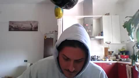 matteushh87 online show from March 2, 12:56 pm