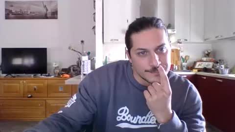 matteushh87 online show from February 12, 9:42 am