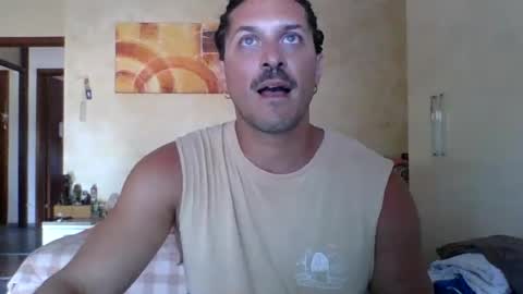 matteushh87 online show from July 16, 2:42 pm