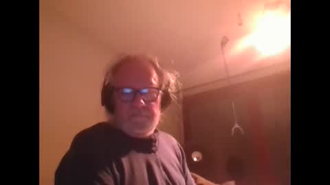 Snapshot of matthy60 chatting on September 22, 3:21 am Matthias online show from September 22, 3:21 am