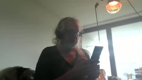 Snapshot of matthy60 chatting on October 30, 11:33 am Matthias online show from October 30, 11:33 am