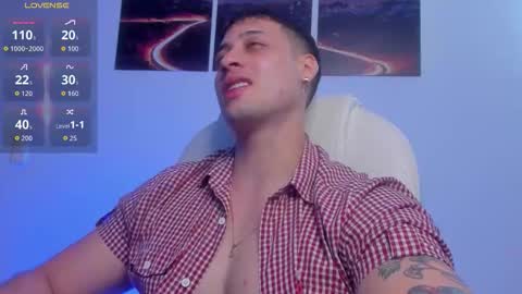 mattsaill_ online show from October 21, 1:59 pm