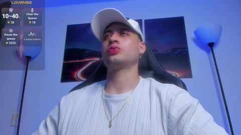 mattsaill_ online show from December 16, 2:08 am