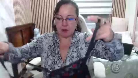 Sonia online show from June 9, 8:30 pm