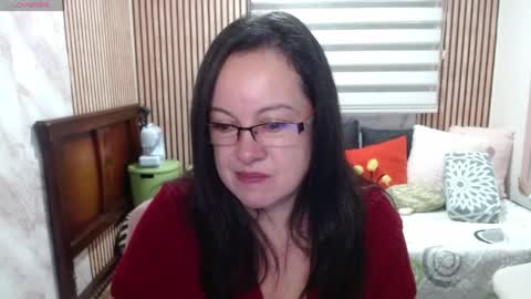 Sonia online show from June 5, 1:05 pm