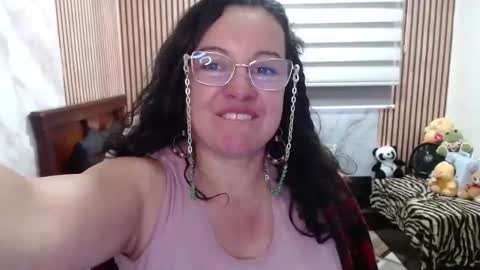 Sonia online show from April 29, 5:30 pm