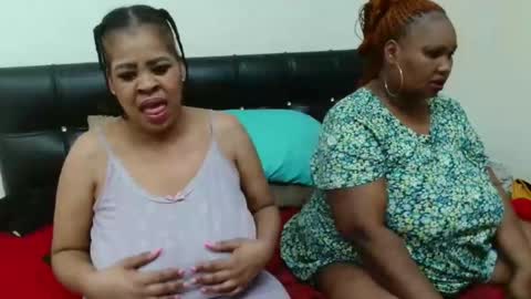 QUEEN online show from March 26, 9:20 pm