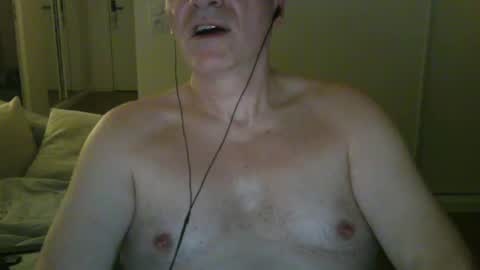 maturehotman online show from February 13, 8:45 pm