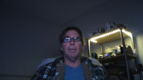 maturewisdom61 online show from December 28, 2:11 am