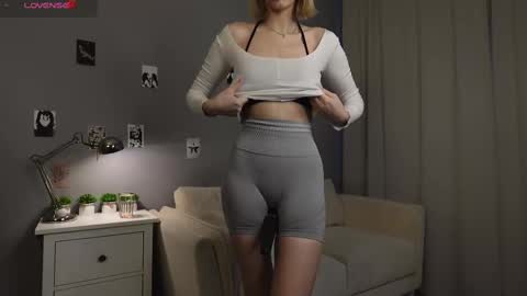 Ruby  My favorite vibes are  9  404  PRIVATE IS OPEN online show from February 22, 3:56 am