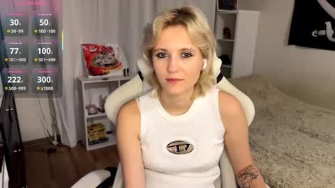 Mia online show from September 11, 5:47 pm