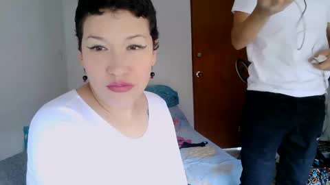 mauroluxandra online show from February 15, 3:55 pm