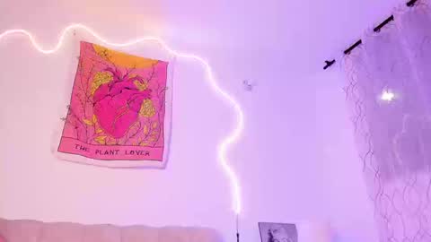 Snapshot of mavystar chatting on September 12, 4:14 am Mavy  online show from September 12, 4:14 am