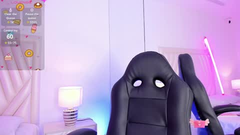 Snapshot of mavystar chatting on January 15, 2:56 pm Mavy  online show from January 15, 2:56 pm