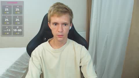 Max Gen with tats 24years  And Ethan without tats 20 years online show from October 25, 2:01 am