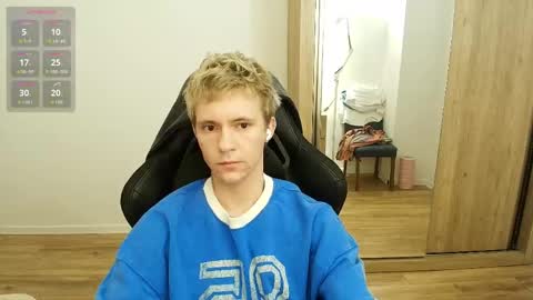 Max Gen with tats 24years  And Ethan without tats 20 years online show from March 24, 5:30 pm