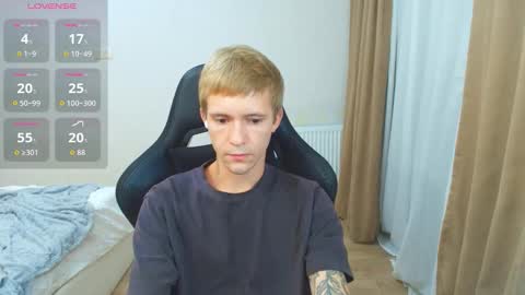 Max Gen with tats 24years  And Ethan without tats 20 years online show from September 28, 4:49 pm