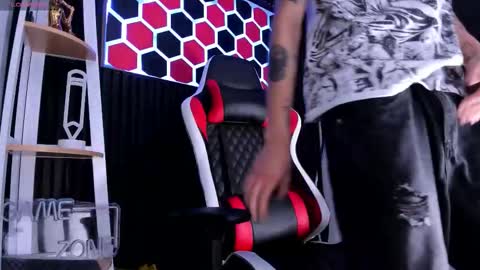 Max online show from March 14, 4:27 am