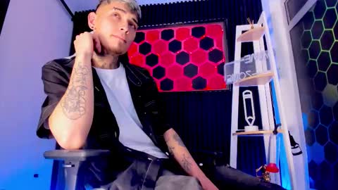 Max online show from March 20, 4:39 am