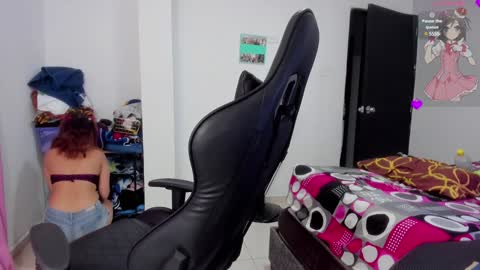 Snapshot of max_kony chatting on January 13, 3:23 am Max kony online show from January 13, 3:23 am