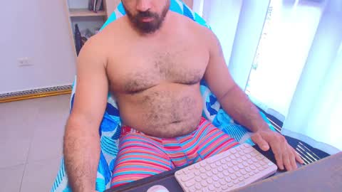 max_love25 online show from April 1, 7:22 pm