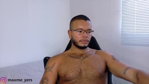 max_meyer online show from October 2, 10:08 pm